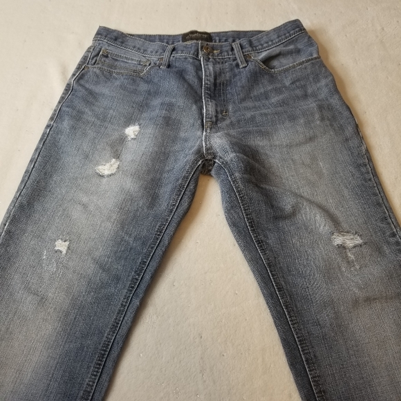 No Boundaries Mens Lightwash Jeans Size 32 x 32 - Picture 2 of 5